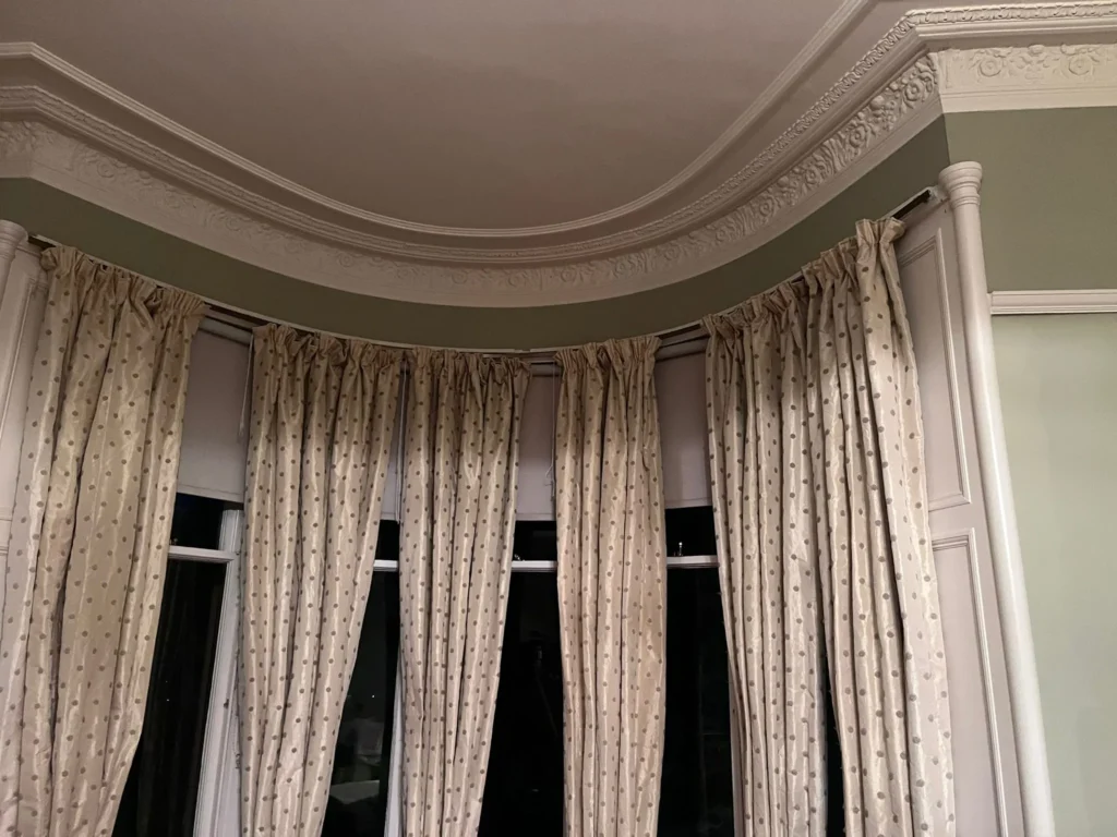 Bay window curtain rail installation Glasgow West End (5 window setup)